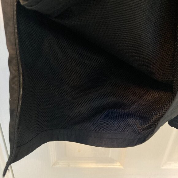 Under Armour Black Mesh Lined Track Pants Size Large - Picture 5 of 7